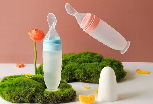 MamaSqueeze™ Feeder Spoon